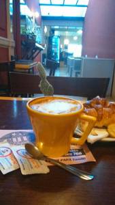 ‪#‎TODOSlosDÍAS‬ CAFÉ con Leche + 2 Medialunas $ 20.-